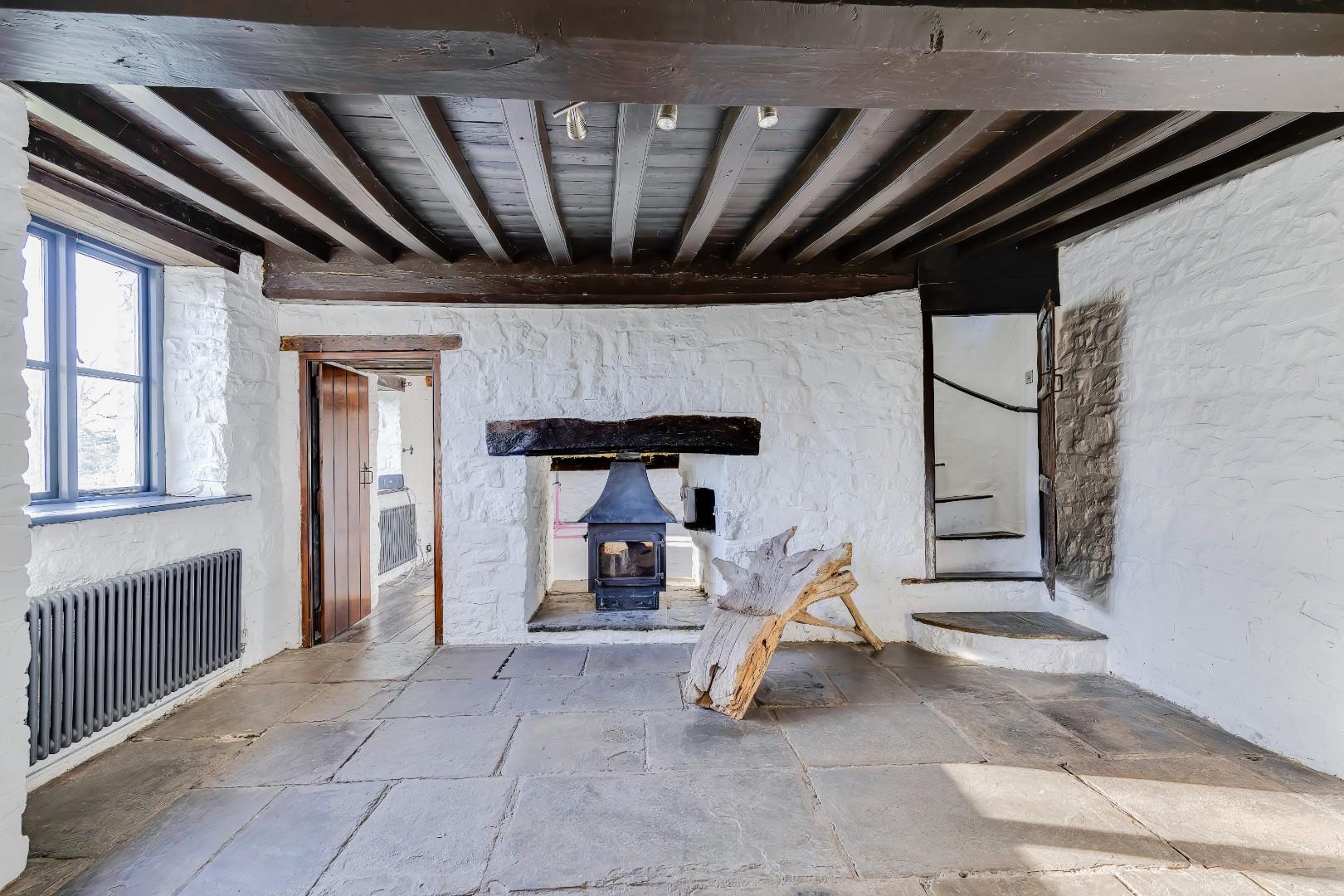 Ty Uchaf, Moulton, Nr Llancarfan, Vale of Glamorgan, CF62 3AB